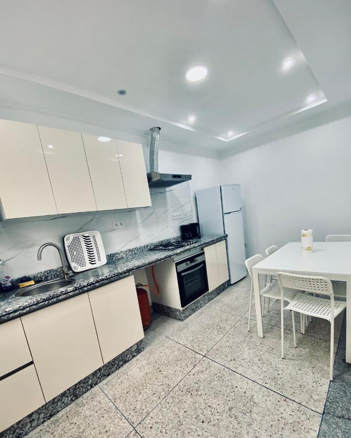 Al Hoceïma Residence Bario H מראה חיצוני תמונה