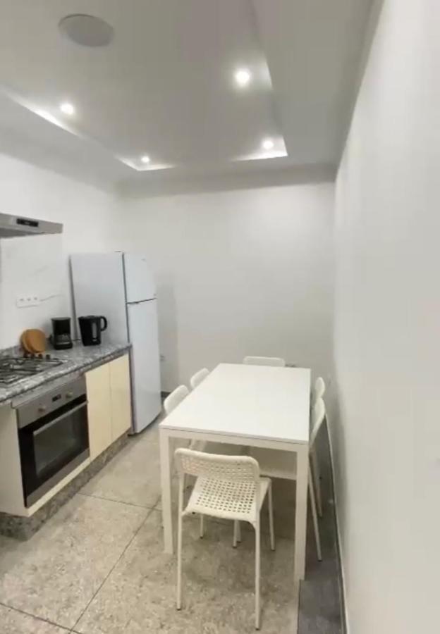 Al Hoceïma Residence Bario H מראה חיצוני תמונה