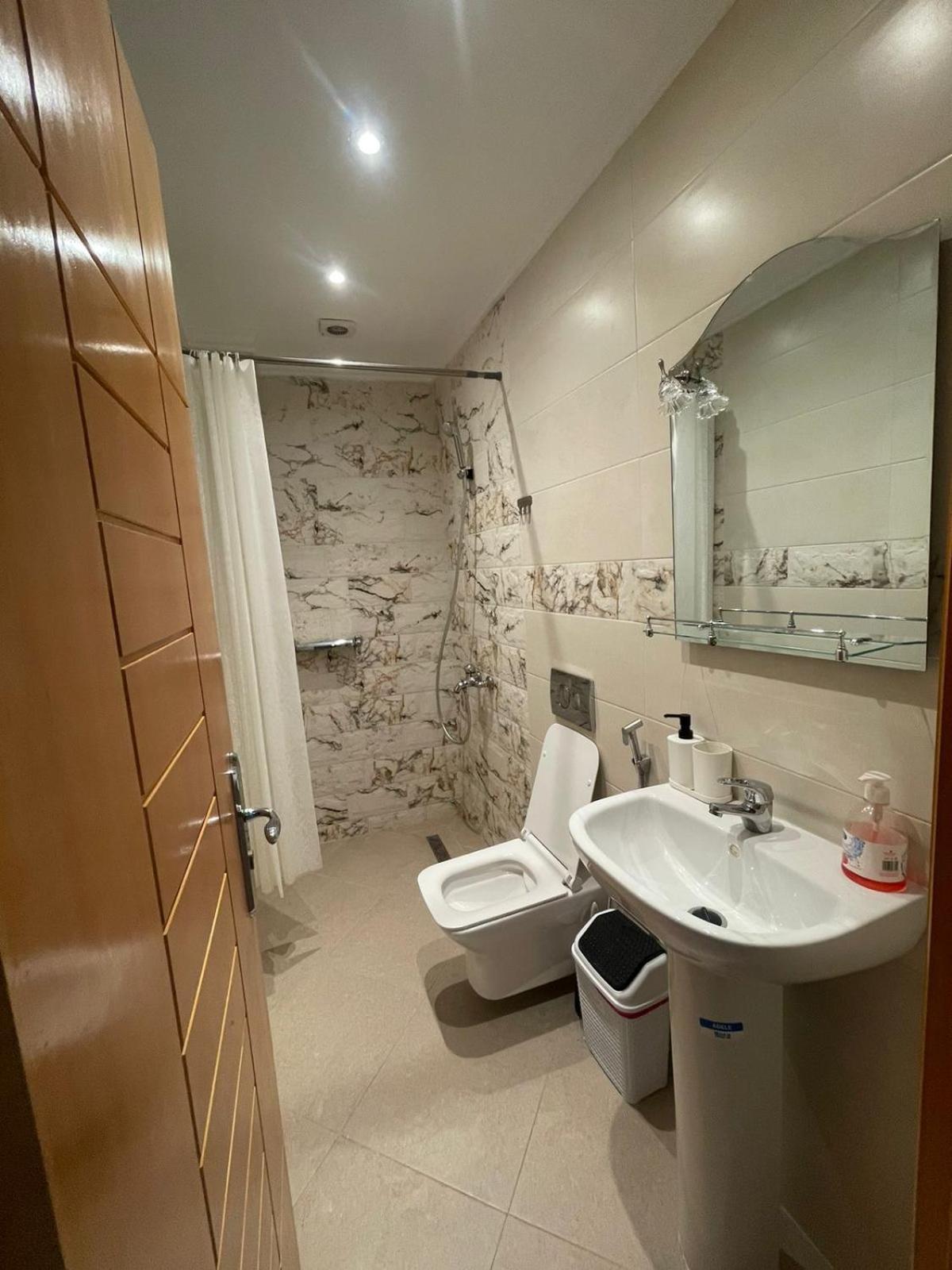Al Hoceïma Residence Bario H מראה חיצוני תמונה
