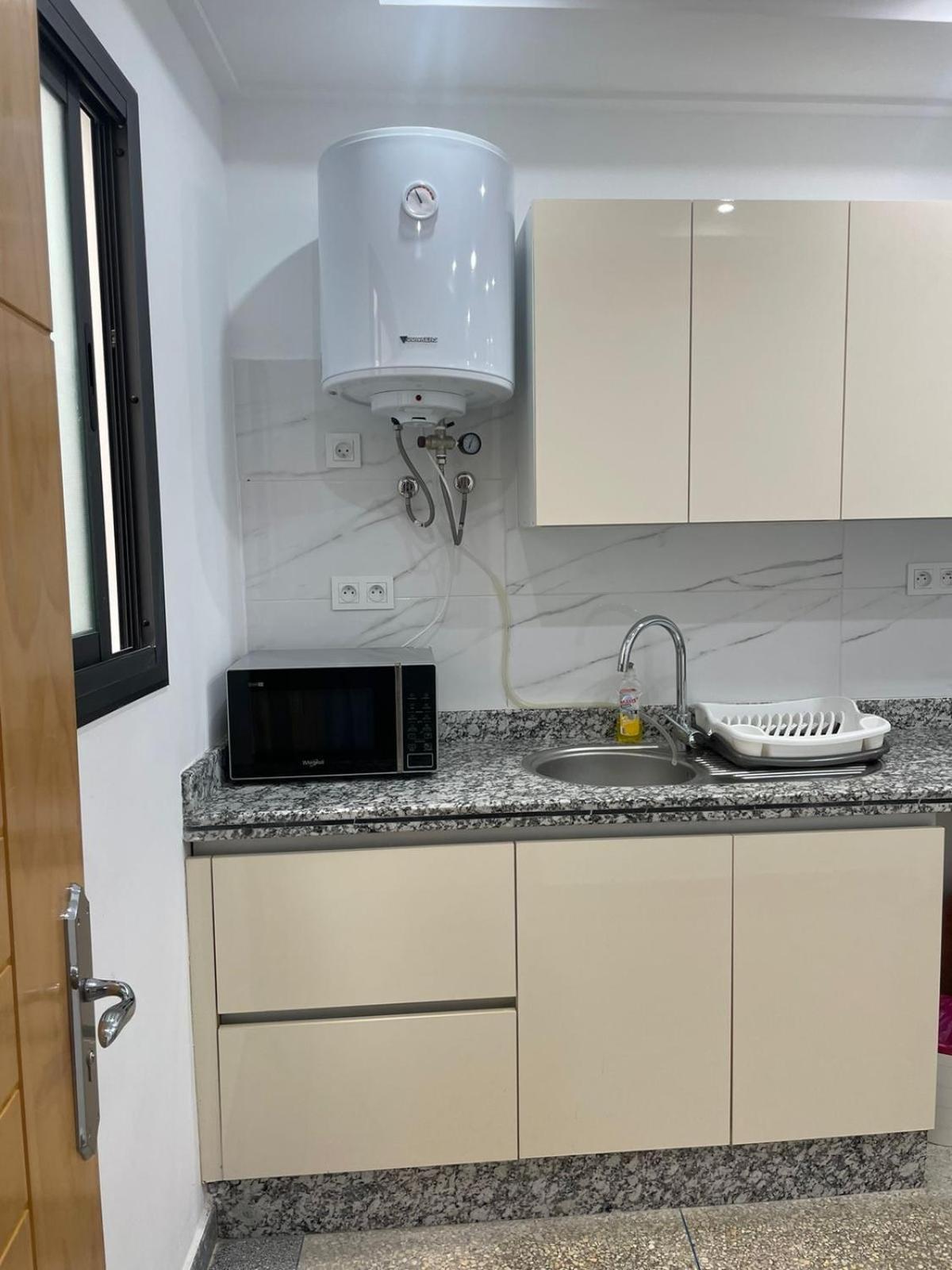 Al Hoceïma Residence Bario H מראה חיצוני תמונה