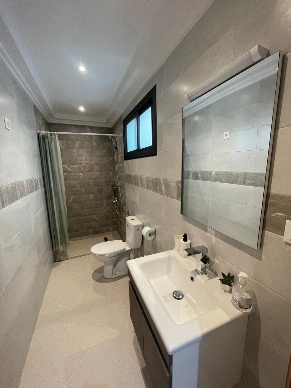 Al Hoceïma Residence Bario H מראה חיצוני תמונה